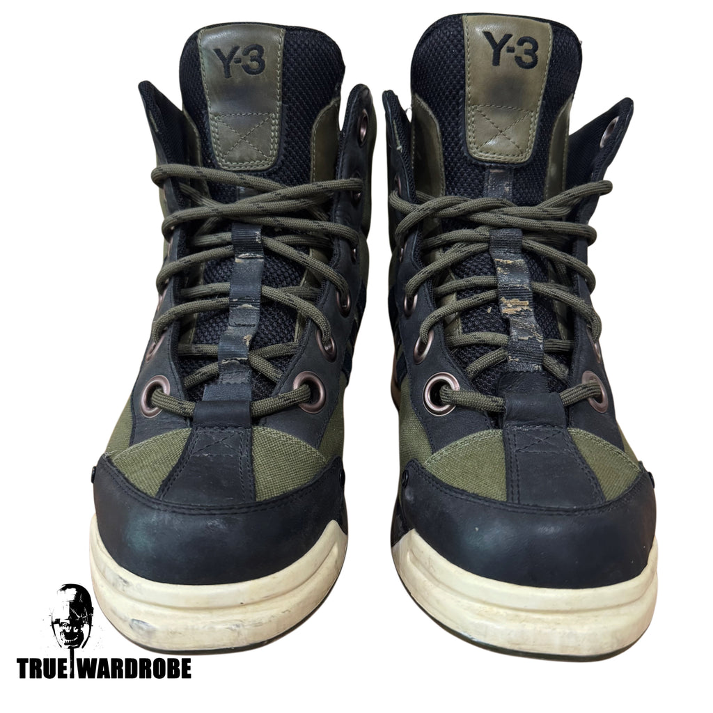FW07 RUNWAY Y-3 Yohji Yamamoto x Adidas Khaki Eyelet Boots