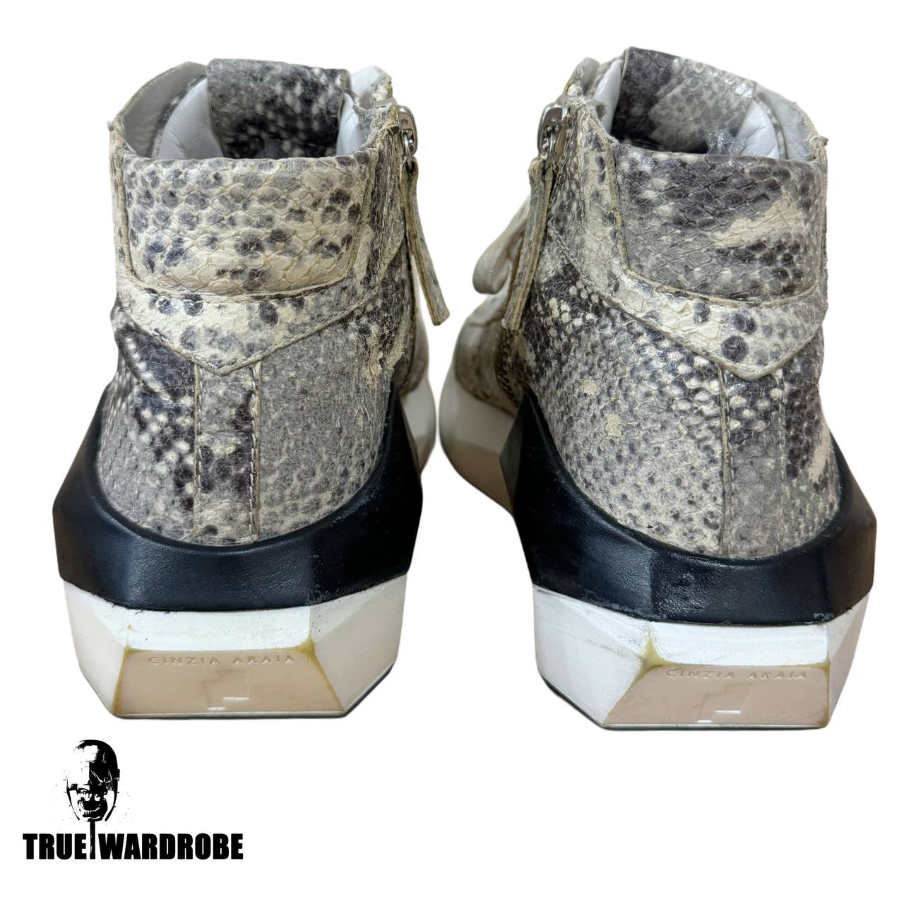 Cinza Araia Platform Snakeskin Python Leather Sneakers