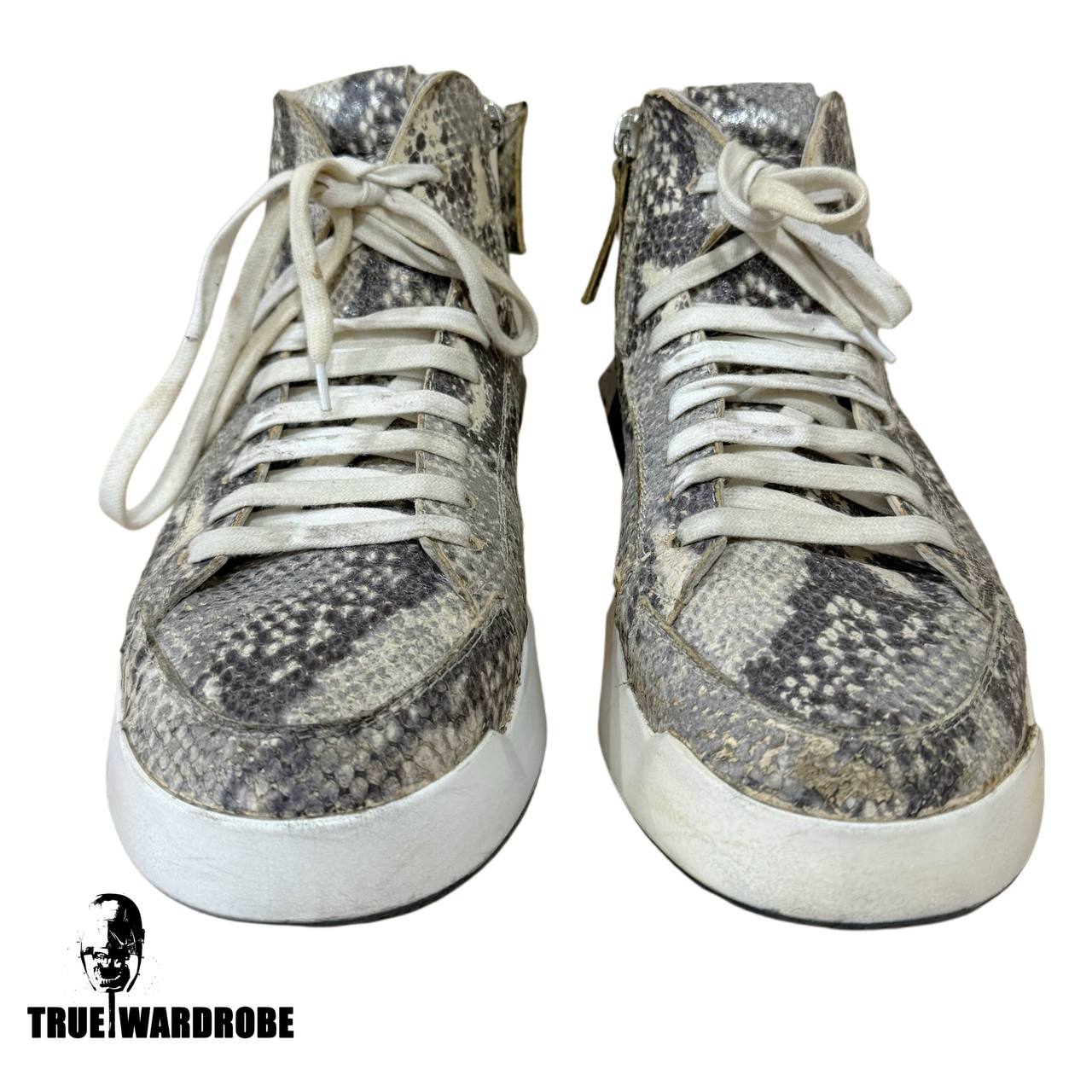Cinza Araia Platform Snakeskin Python Leather Sneakers